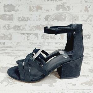 New Eileen Fisher Black Leather Block Heel Ankle Strap Sandals V773